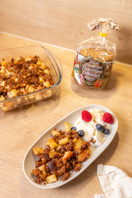 Lebkuchen-Apple-Crumble