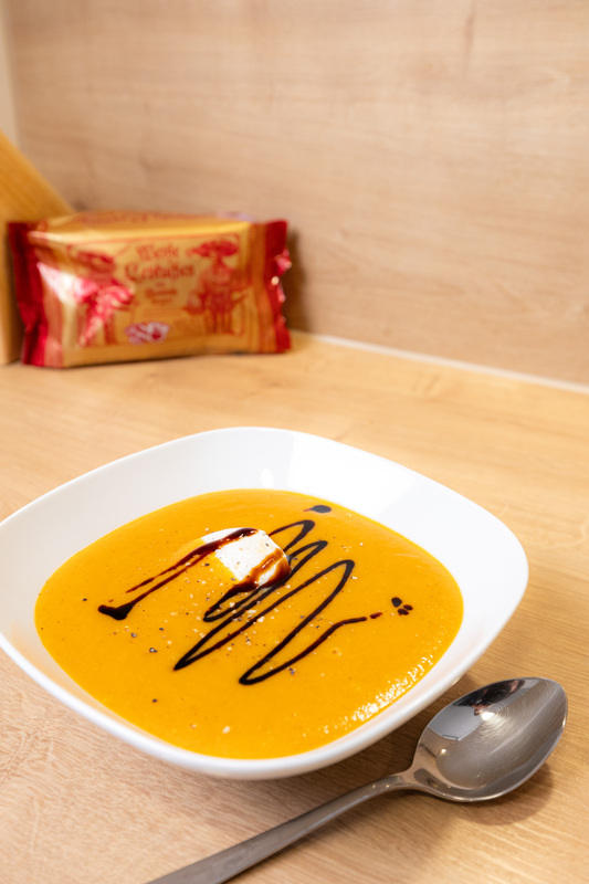 Lebkuchen-M&ouml;hren-Ingwer-Suppe