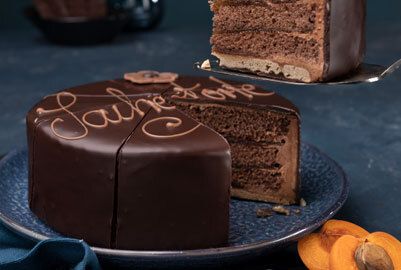 Cakes & Pies