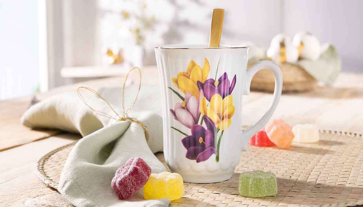 Cup Crocus Filled with delicious jelly flowers