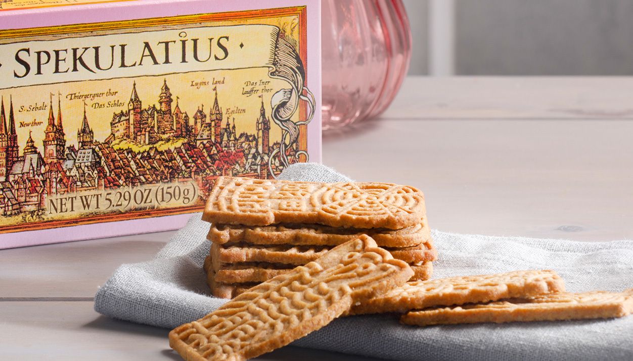 Speculoos 1 pack of finely spiced crunchy biscuits